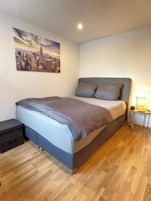 1 bedroom, WiFi, bed sheets - Kleines Juwel mit Super Komfort (Karlsruhe)