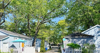 Cozy Beach Cottage • 5-Min Walk to Beach • Free Parking • Free WiFi