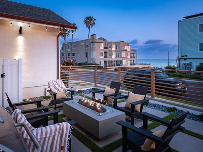 Family Retreat Steps 2 Ocean w/ FirePit, SPA, BBQ, EV Charger, XBOX, Ps5, PetsOk