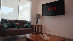 Smart TV, books, printers - Tranquil Tides Costa Rica - Private Pool (Pochote)