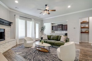 TV connectée, cheminée