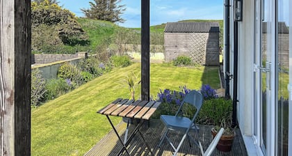 2 bedroom accommodation in Portpatrick, near Stranraer