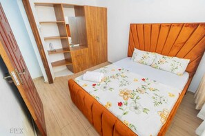Business Apartment | 1 bedroom, individually decorated, individually furnished, free WiFi - Lux Suites Casey's 1 Bedroom Apartments (Mombasa)