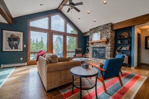 تلفزيون، مدفأة