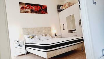 1 chambre, fer et planche à repasser, Wi-Fi, draps fournis