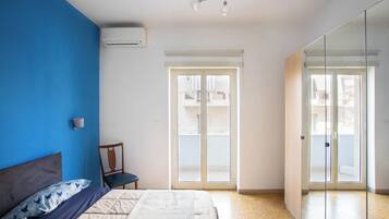 2 slaapkamers, een strijkplank/strijkijzer, wifi, beddengoed