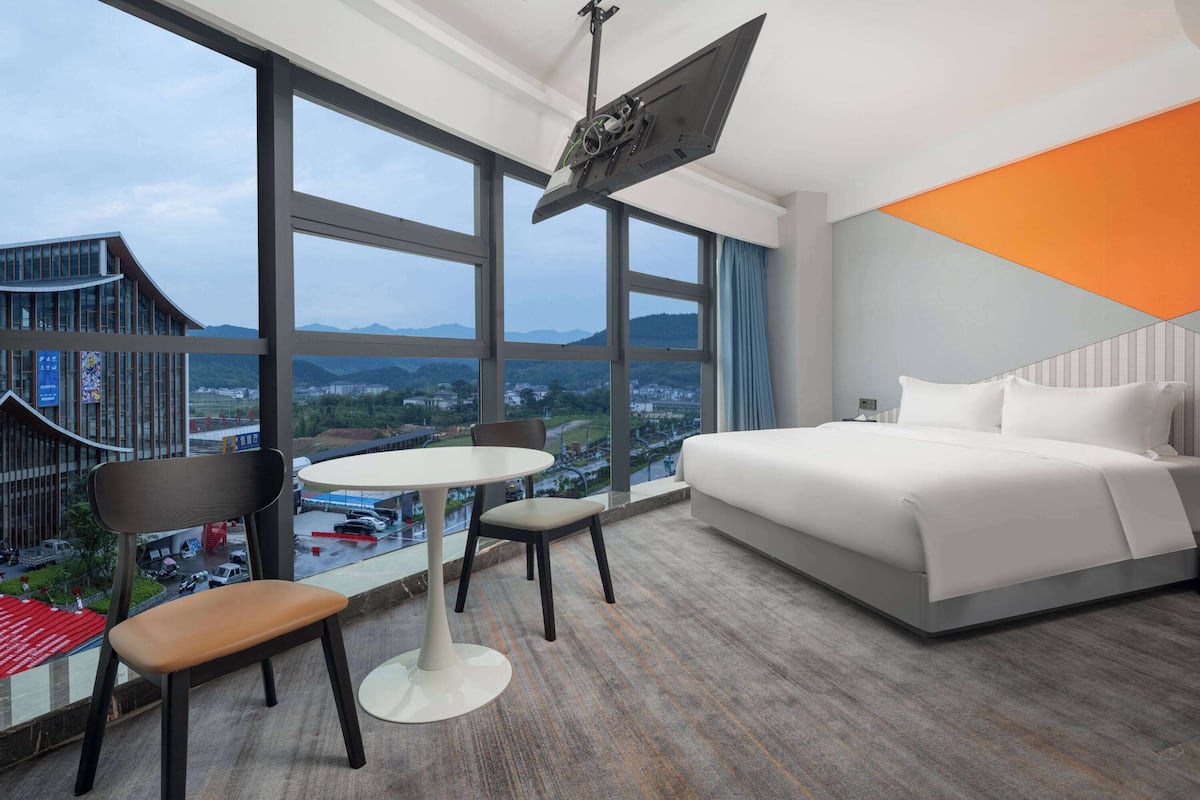 Kamar, 1 Tempat Tidur King, Bebas Asap Rokok (Cloud View)