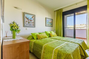 2 Schlafzimmer, Bügeleisen/Bügelbrett, kostenloses WLAN, Bettwäsche