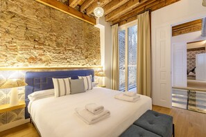 2 chambres, fer et planche Ă repasser, Wi-Fi gratuit, draps fournis