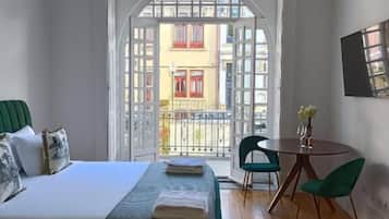 Royal Room | 1 bedroom, memory-foam beds, individually decorated