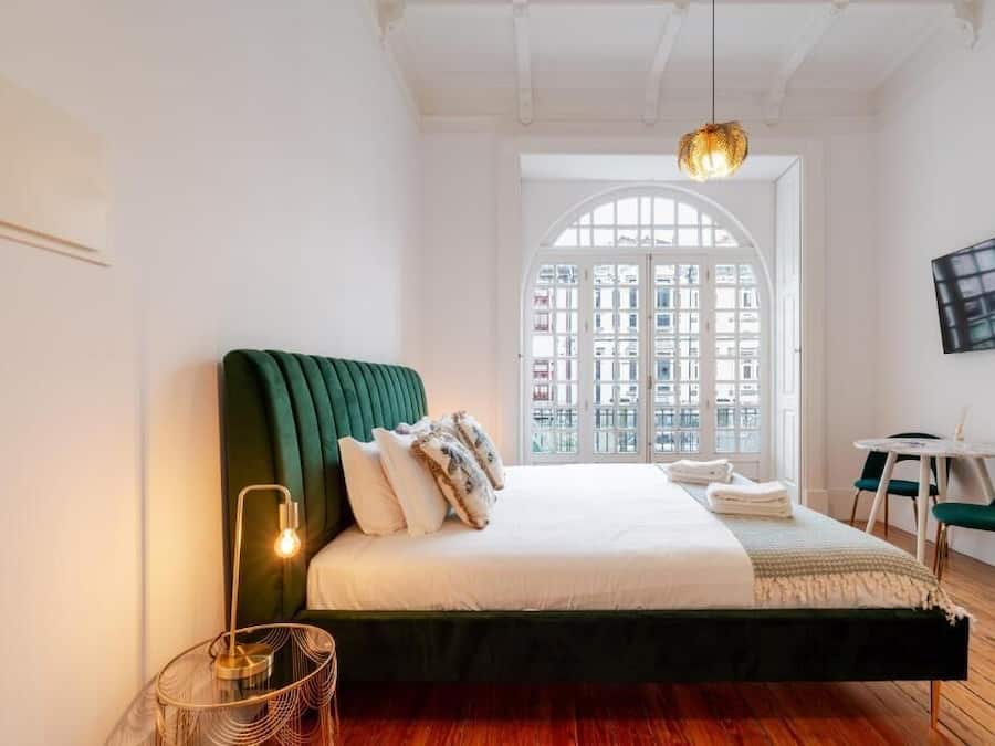 Royal kamer | Bedden met traagschuimmatrassen, individueel gedecoreerd