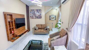 House | Living area | TV