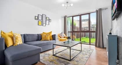 STYLISH-BIRMINGHAM central home!!!