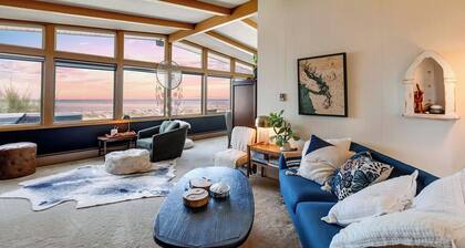 Beach House Point Roberts - Canadian American dual citizen owned and operated đšđŠđșđž