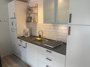 Family Apartment, 1 Bedroom, Courtyard View, Ground Floor (N2)