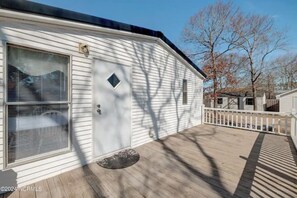 Terrace/patio - Home in Surf City- Pelicans Perch (Hampstead)