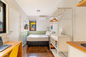 Iron/ironing board, travel cot, free WiFi, bed sheets - °Heart of Lagoa da Conceição°Swimming Pool°Balcony°BBQ° (Florianópolis)