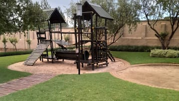 Apartment, 3 Bedrooms, Accessible, Smoking | Children's area