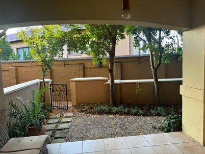 Quiet, Very Specious Apartment In Dainfern