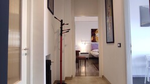 อพาร์ทเมนท์, 3 ห้องนอน, ระเบียง, วิวสวน | ภายใน