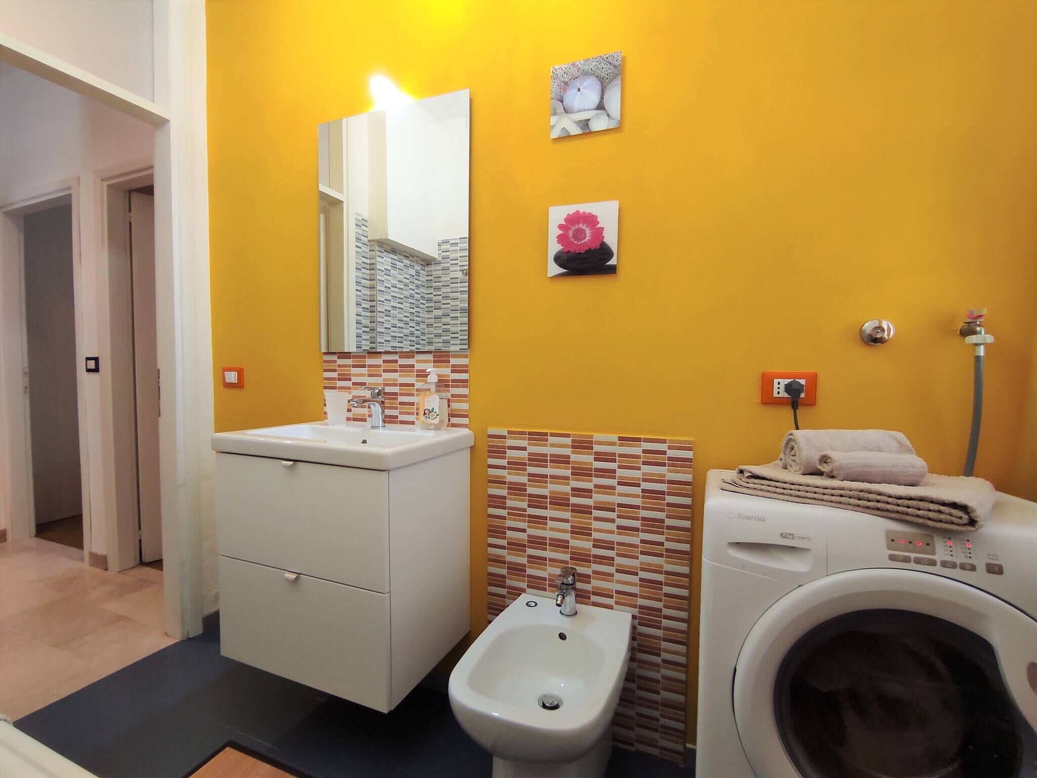 Apartment, 3 Bedrooms, Terrace, Garden View | Bathroom amenities | Toilet paper