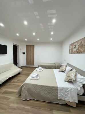 1 多间卧室、WiFi、床单