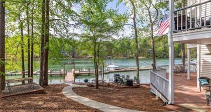 Sunshine Daydream- 1 Bedroom Lakefront Condo