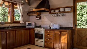 Fridge, microwave, oven, coffee/tea maker