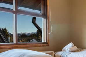 2 chambres, coffres-forts dans les chambres, Wi-Fi gratuit