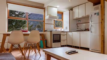 Fridge, microwave, oven, coffee/tea maker