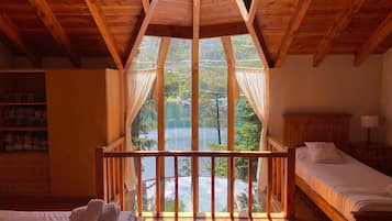 2 makuuhuonetta, ilmainen Wi-Fi, vuodevaatteet