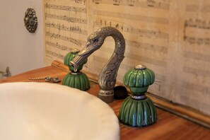 Uklassifisert bilde, 2 av 23, knapp