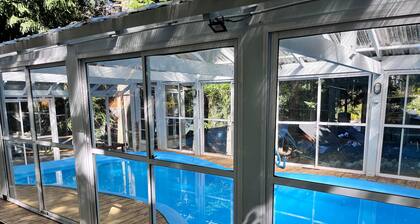Le Pommier 3 | Cabañas frente al Lago y con Pileta Climatizada