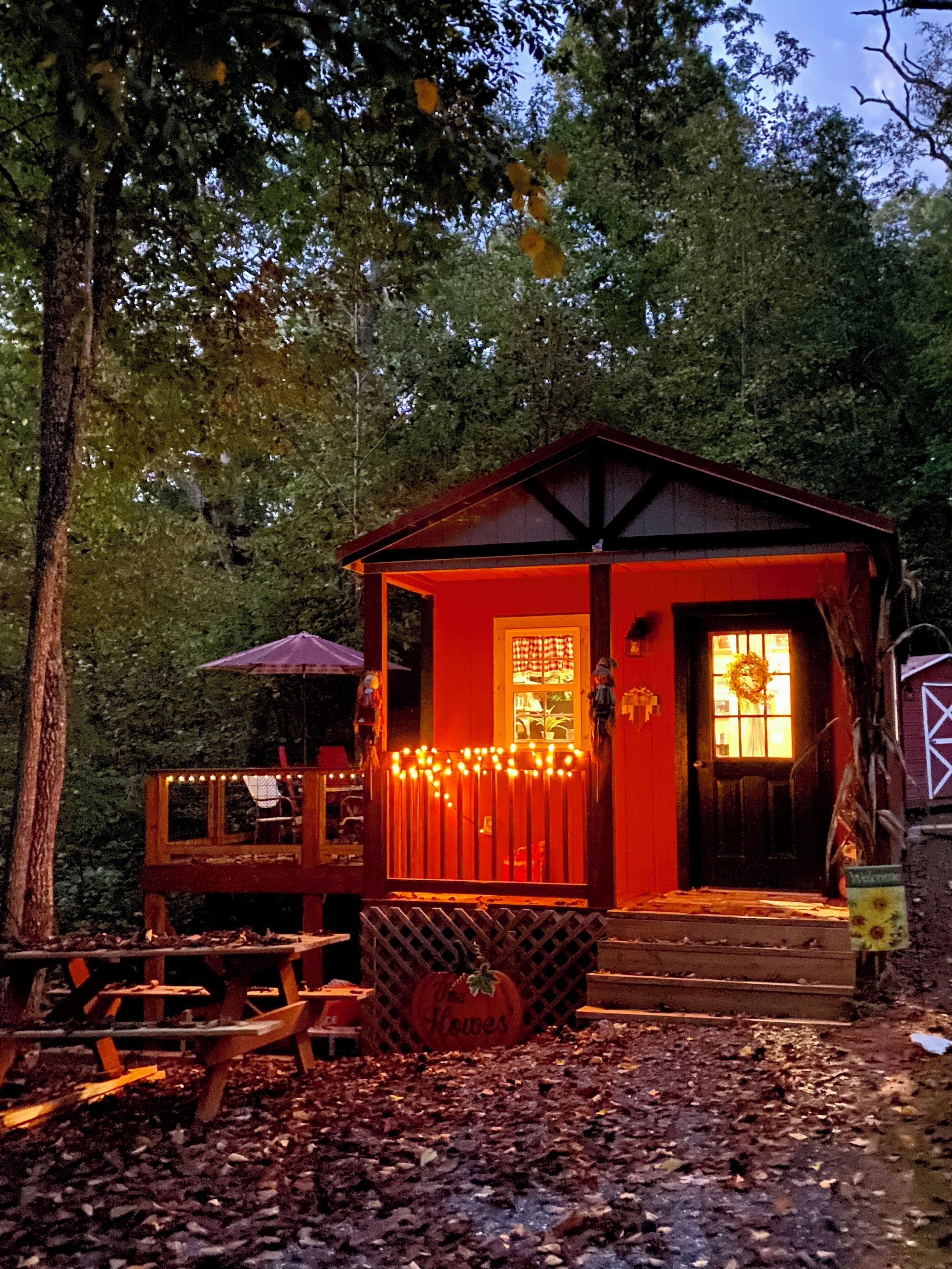 The Hummingbird Hideaway in Shooting Creek. Pet Friendly!