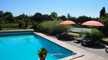 Piscine extérieure, piscine chauffée