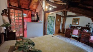 1 bedroom, free WiFi - domain of millox cottage version (Saint-André-de-Seignanx)