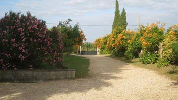 Enceinte de lâhĂ©bergement