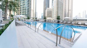 Apartamento | Piscina | Piscina externa