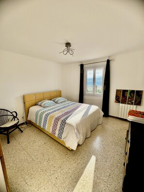 3 Schlafzimmer, Bügeleisen/Bügelbrett, kostenloses WLAN, Bettwäsche