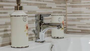 Haartrockner, Handtücher