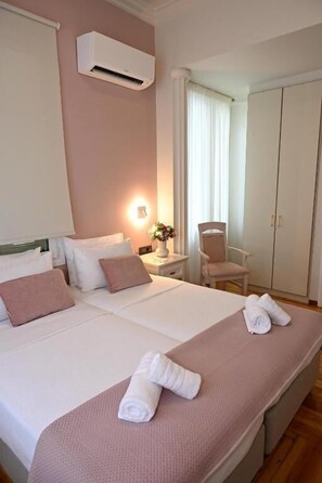 Free WiFi - Porto Nafplio (Nafplio)