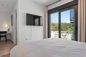 3 Schlafzimmer, Bügeleisen/Bügelbrett, Reisekinderbett, WLAN