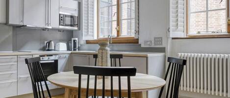 Lägenhet | Restauranger