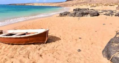 Villa Janubio With 3 Bedrooms and 2 Bathrooms
