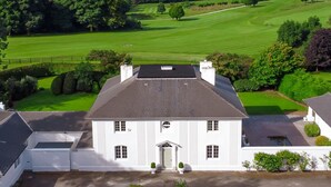 Unclassified image, 4 of 58, button - Luxury Country House on the Lakes of Killarney (Killarney)