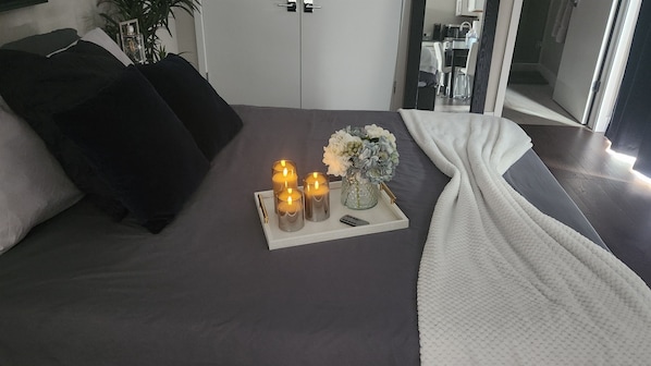 Desk, iron/ironing board, free WiFi, bed sheets