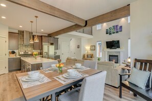 公寓 (2 Bedrooms) | 私人厨房 | 微波炉、烤箱、炉灶、洗碗机