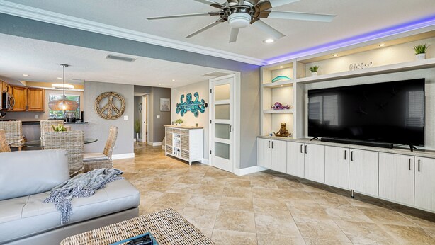 Unclassified image, 1 of 25, button - Cape Coral Condo w/ Pool Access: 3 Mi to Beach (Cape Coral)