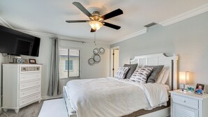 Unclassified image, 4 of 25, button - Cape Coral Condo w/ Pool Access: 3 Mi to Beach (Cape Coral)