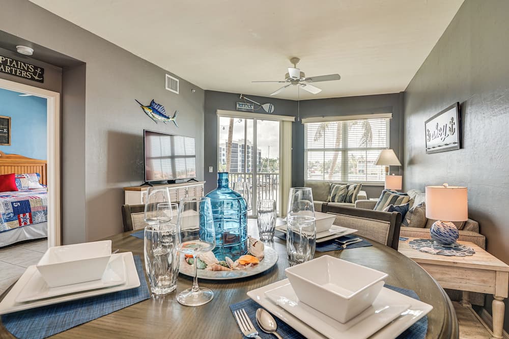 Bayfront Punta Gorda Condo Rental w/ Pool Access! - Burnt Store Marina, FL